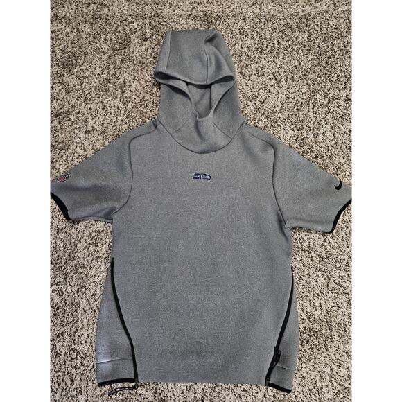 Nike Seattle Seahawks NFL Football Sideline Repel Short Sleeve Mens Small Hoodie - Picture 1 of 9